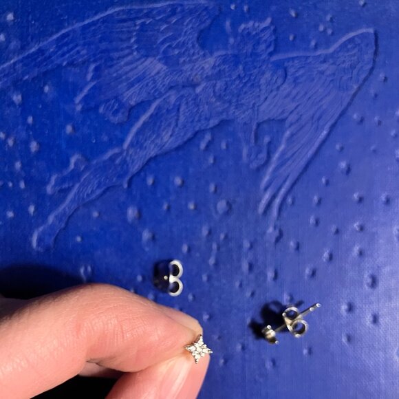 Minimalist North Star Studs Sterling Silver White Cubic Zirconia Star Earrings - Picture 4 of 5